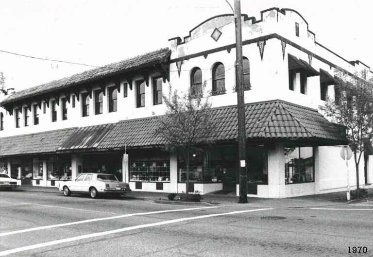 Beeson Building in Historic Edmonds
